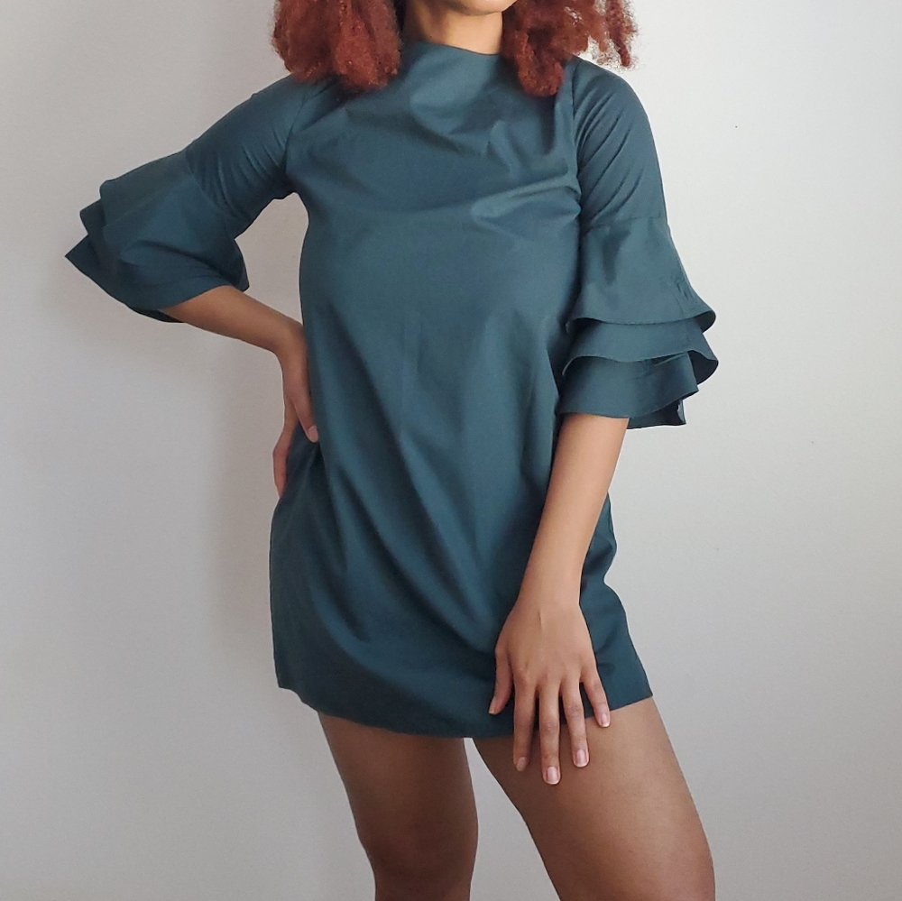 Bleuh Ciel Green Ruffle Sleeve Dress